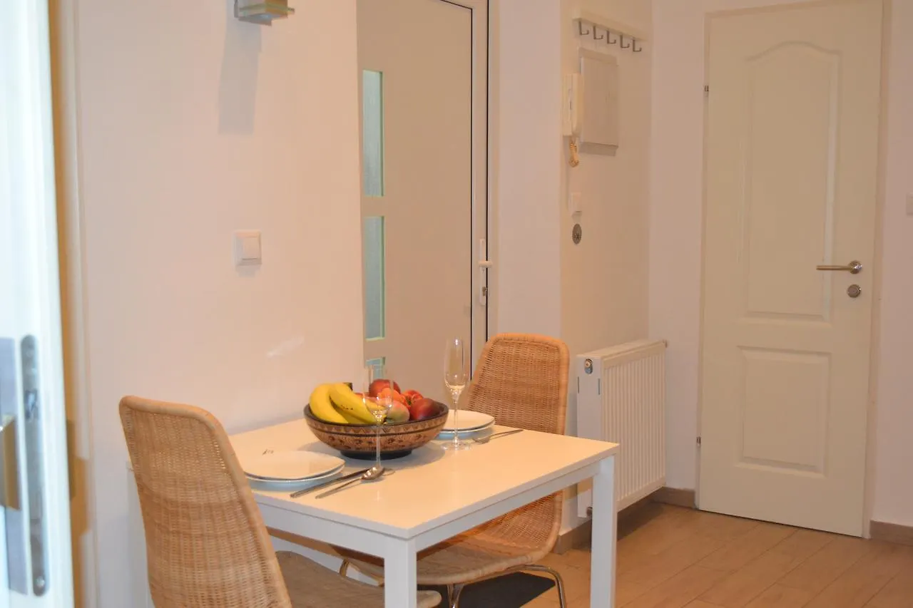 Goldfisch Apartment Vienna City 0*,  Austria